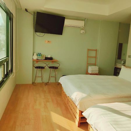 Appartement M House à Hualien Extérieur photo